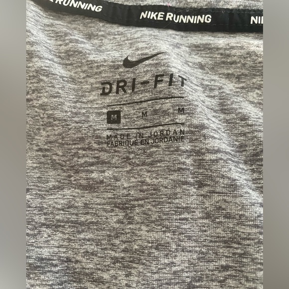 Nike dri fit shirt - Picture 3 of 3